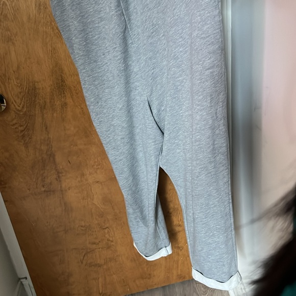 Old Navy Maternity Knotted-Strap Sweatpant Overalls XL - Picture 6 of 12